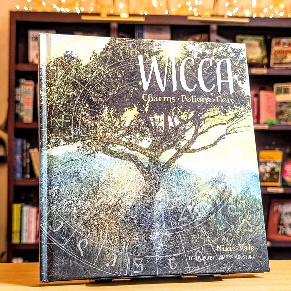 Wicca: Charms, Potions and Lore